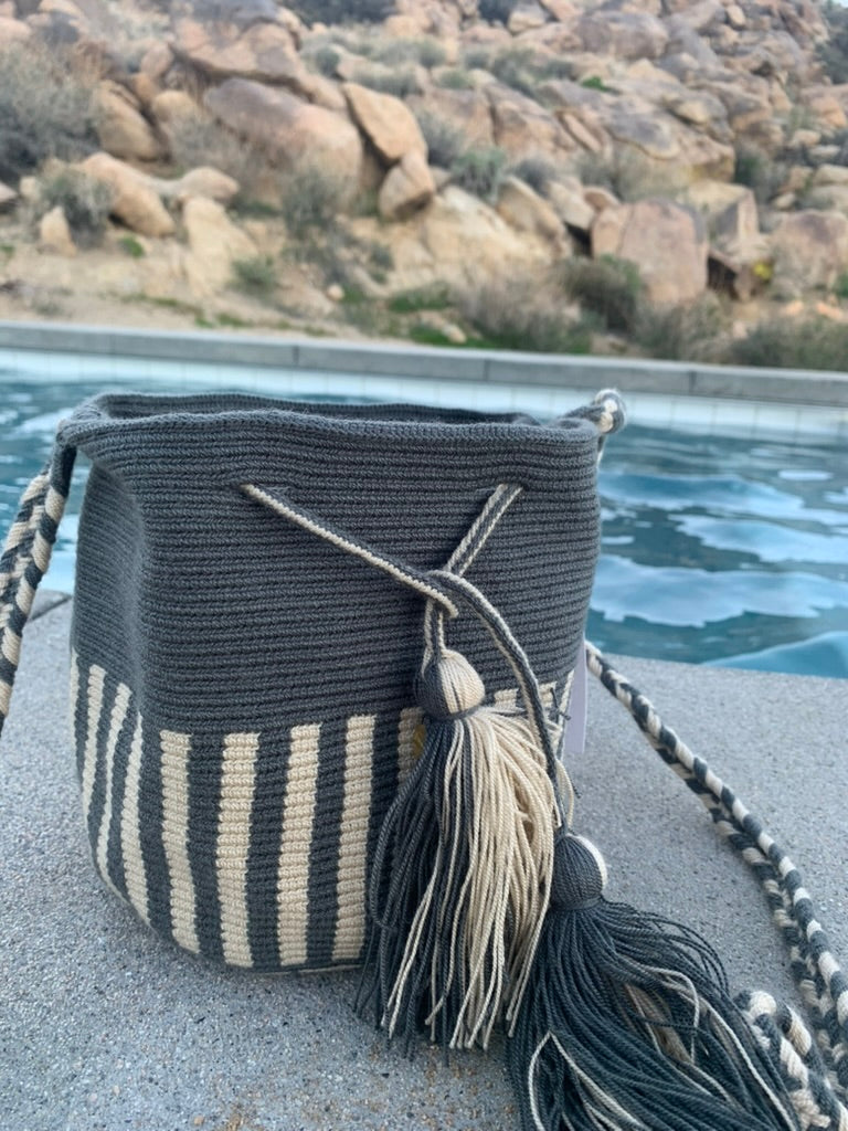 Cross Body, M