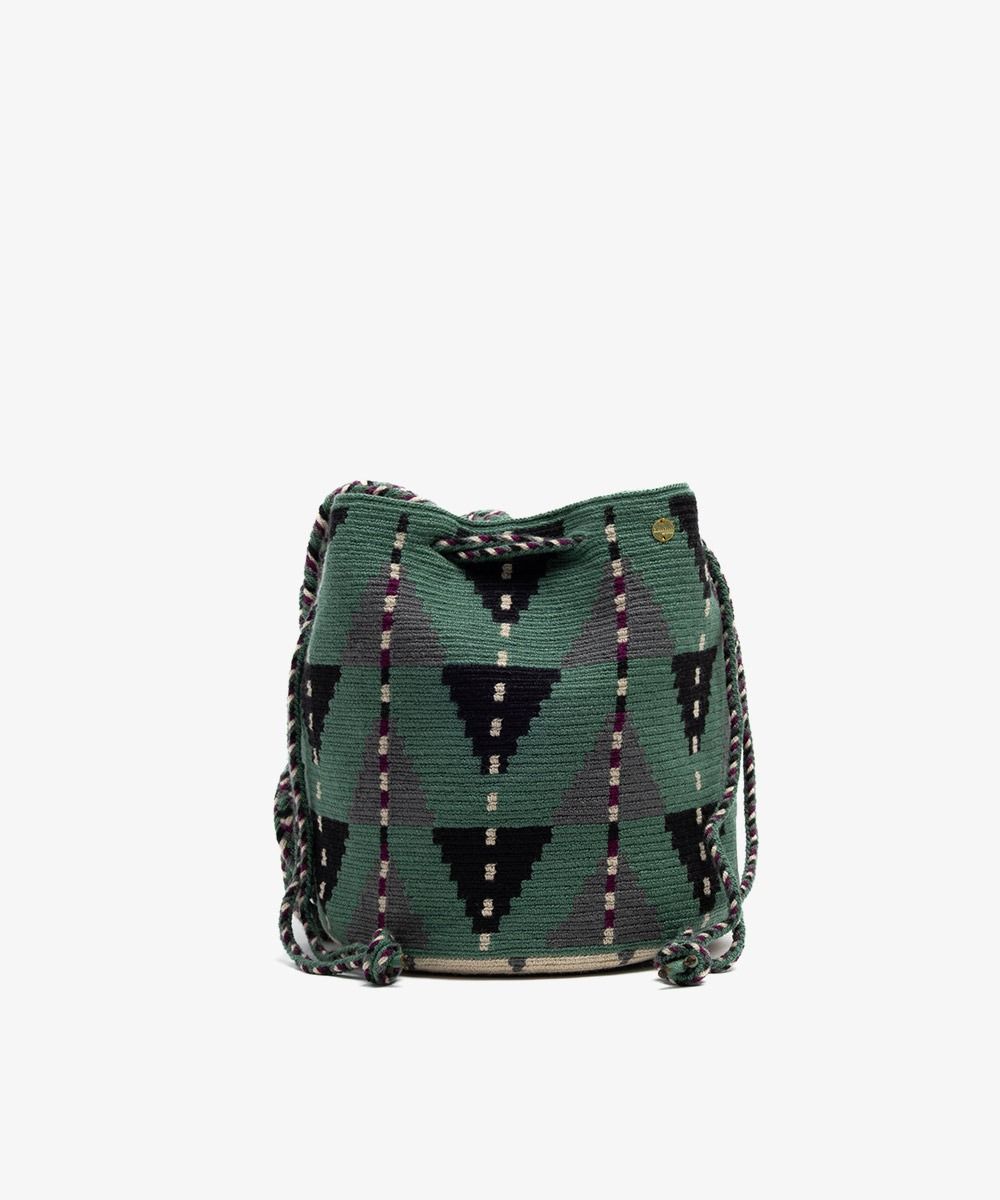 Cross Body, Mitra